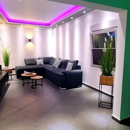 Luxus Loft+Wihrpool Designer Kueche & Bad *
